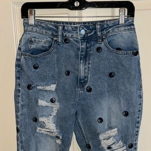 Great condition Ying Yang embroidered jeans size 7 ripped/cut